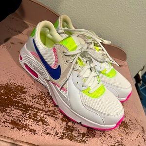 Women’s Nike air max